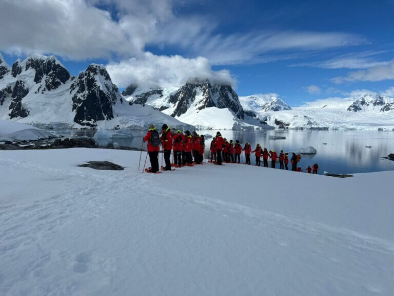 Expedición a la Antártida 2024